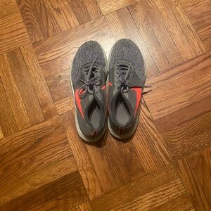 Nike Athletic Shoes in Gray and Red